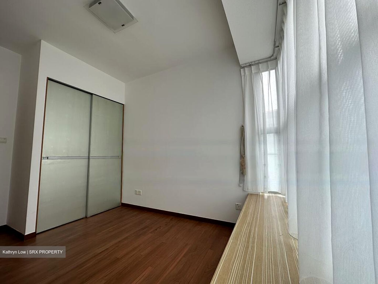 The Esta (D15), Condominium #452921381
